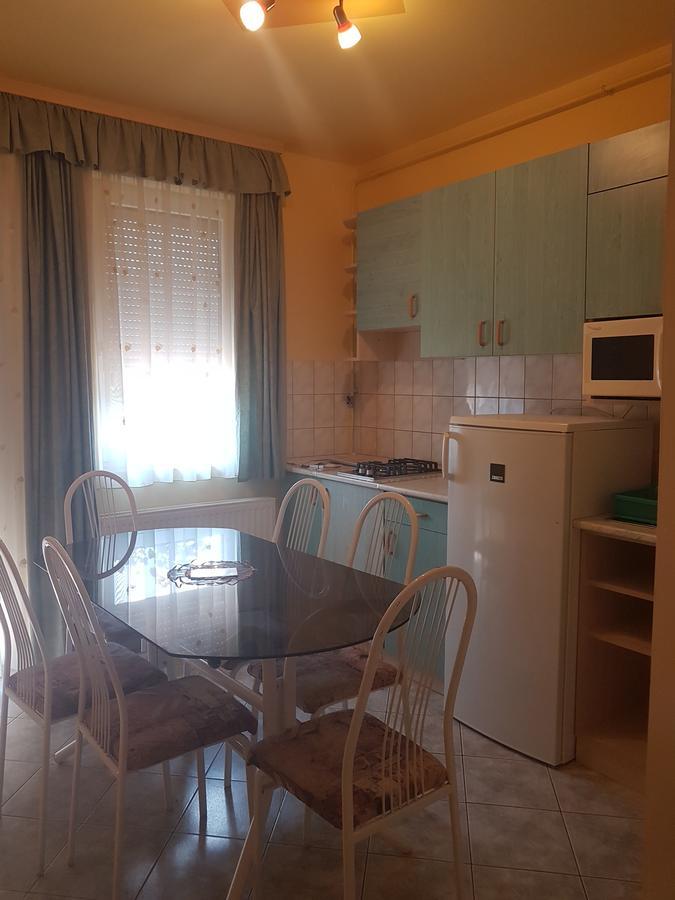 Richie Ii. Apartman Apartamento Siófok Exterior foto